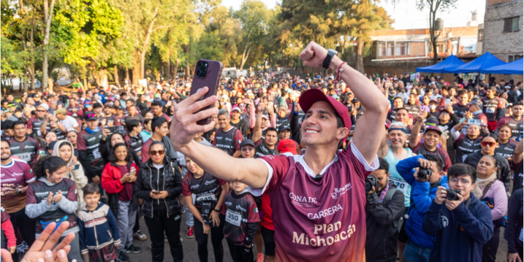 Lidera Rommel Pacheco la histórica y exitosa Carrera Plan Michoacán