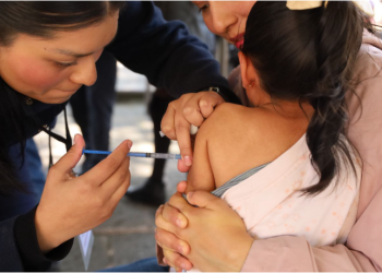 Vacunación, importante para frenar complicaciones graves de infecciones respiratorias: SSM