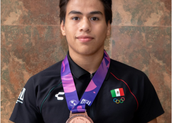 Eduardo Sagastegui con oro en España