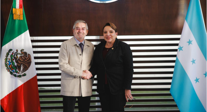 Recibe canciller De la Fuente a la presidenta de Honduras, Xiomara Castro, quien realiza visita oficial a México