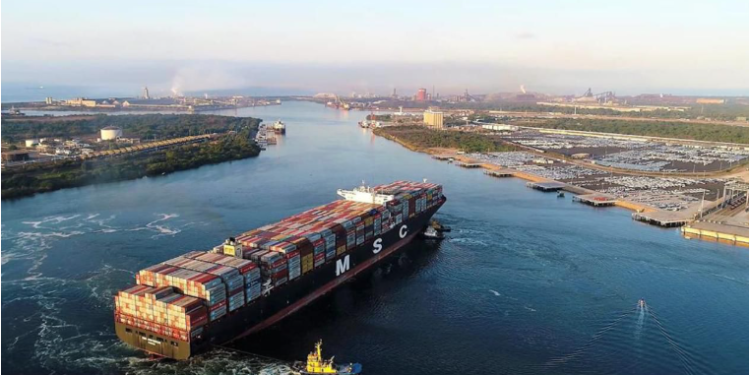 Plan Michoacán prioriza modernización del Puerto de Lázaro Cárdenas para impulsar comercio