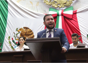 Propone Reyes Galindo vigilar el trabajo y la productividad de diputados