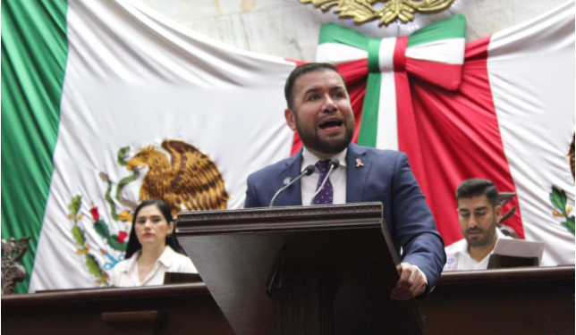 Propone Reyes Galindo vigilar el trabajo y la productividad de diputados