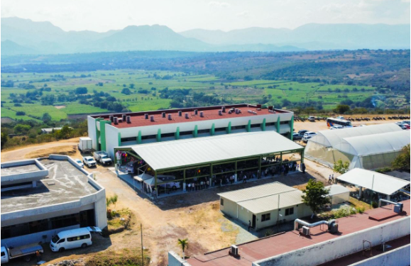 IMPULSA MARGARITA GONZÁLEZ SARAVIA MÁS Y MEJORES ESPACIOS PARA ESTUDIANTES DE LA UTSEM