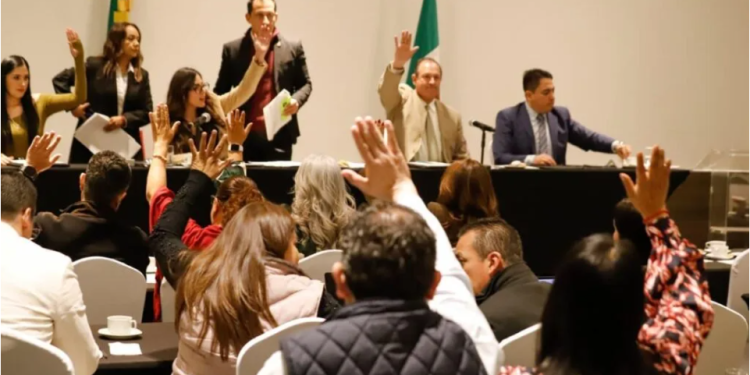 Aprueban legisladores 49 leyes de ingresos municipales