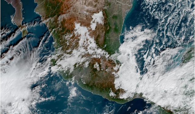 Martes, persistiendo las lluvias/tormentas y la masa de aire frío en México.