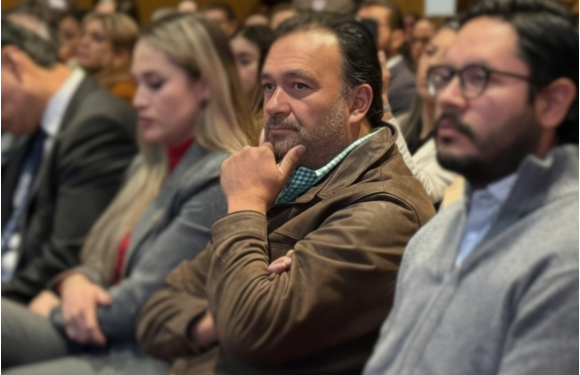 Julio Arreola refrenda su compromiso con la transparencia por el Día Internacional contra la Corrupción