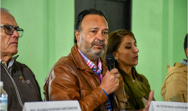 Julio Arreola encabeza firma de convenios para la restauración ambiental del Lago de Pátzcuaro