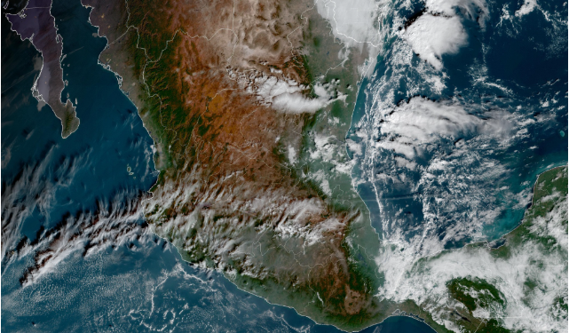 Sábado, persistiendo las lluvias dispersas y las temperaturas cálidas en México.