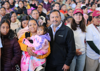 Julio Arreola respalda programa de Bienestar que beneficia a madres trabajadoras de Pátzcuaro