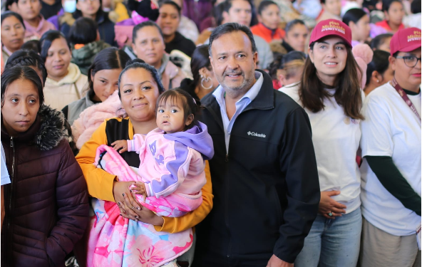 Julio Arreola respalda programa de Bienestar que beneficia a madres trabajadoras de Pátzcuaro