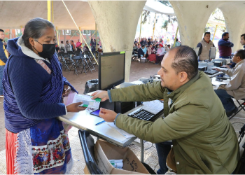 Inicia entrega de 5 mil créditos a la palabra a mujeres artesanas indígenas
