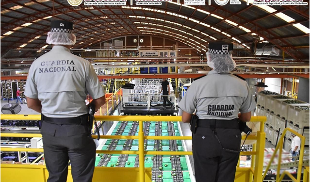 EN MICHOACÁN, DETIENEN A 28 PERSONAS Y ASEGURAN ARTEFACTOS EXPLOSIVOS IMPROVISADOS