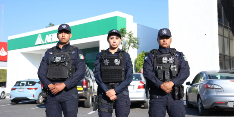 Blindan zonas bancarias en Michoacán; Guardia Civil despliega operativo contra robos