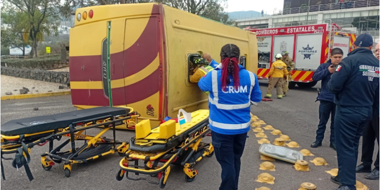 Brinda CRUM atención a lesionados tras accidente de camión en Morelia: SSM