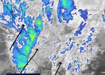 Actualización: Las recientes imágenes de satélite muestran un abundante ingreso de humedad sobre México, por lo que las lluvias continuarán en las próximas horas.