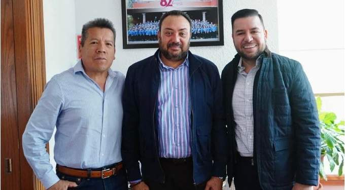 Busca Reyes Galindo acercar y agilizar trámites de Pensiones Civiles en Distrito 22