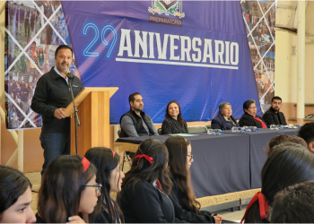 Educación con valores fortalece el futuro de Pátzcuaro: Julio Arreola