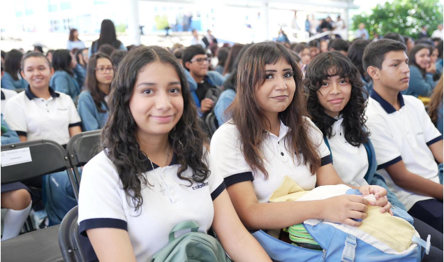 Hoy, último día para registrarse en la Universidad Rosario Castellanos
