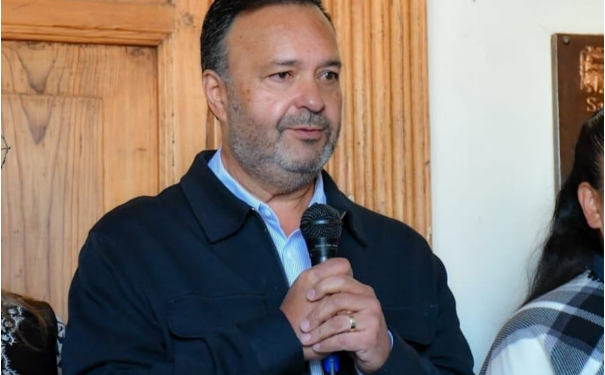 Julio Arreola exige compromiso total: “Aquí se viene a trabajar por Pátzcuaro”