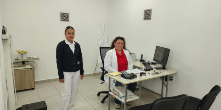 Tuxpan, Michoacán, estrena nuevo consultorio del ISSSTE para atención médica en la región