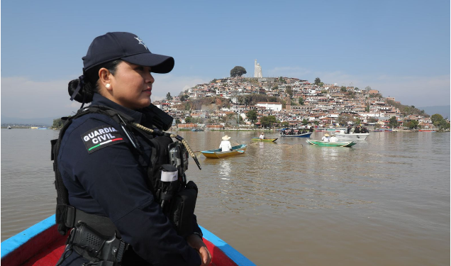 SSP intensifica vigilancia en el lago de Pátzcuaro, para evitar la extracción ilegal de agua