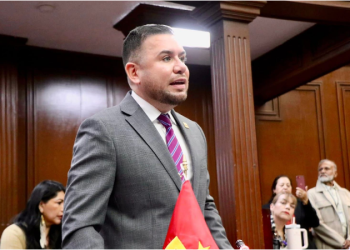 Un acto de justicia social la prohibición del endeudamiento en Michoacán: Reyes Galindo