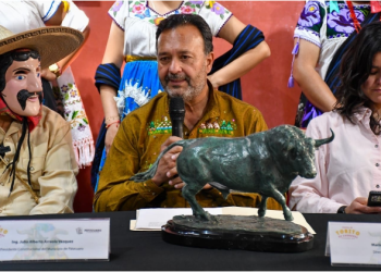 Julio Arreola impulsa el Carnaval Pátzcuaro 2026: Toritos, música y tradición
