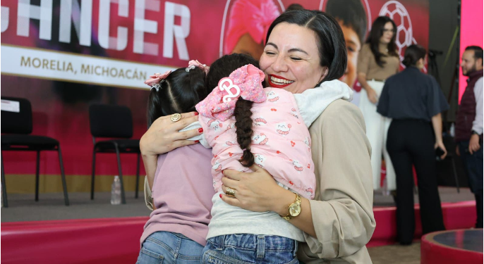 Apoyo a infancias con cáncer, política humanista que hoy replica la Federación: Sedebi