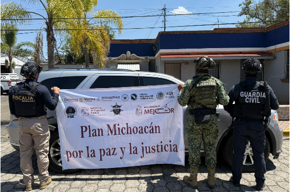 SSP y Defensa detienen a 6 personas y aseguran 10 armas en Morelia