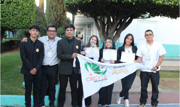 ¿Programar sin computadora? Estudiantes del Cecytem crean app que lo hace posible