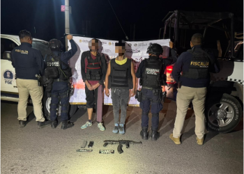 Tras enfrentamiento, detiene Guardia Civil a 2 hombres armados en Cuitzeo