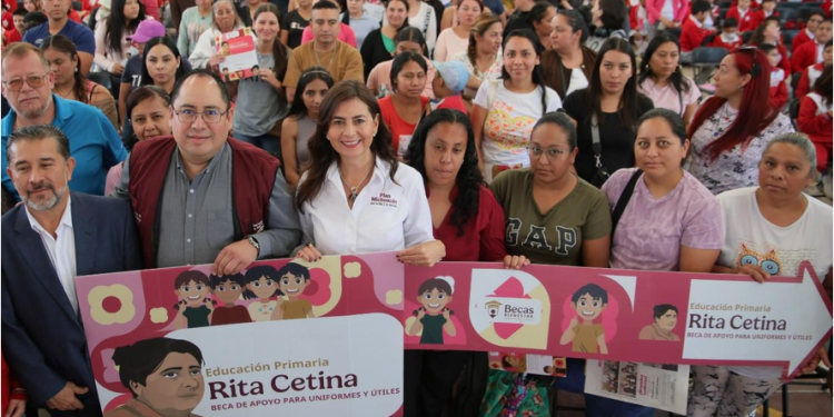 Becas, la mayor política social en Michoacán: Gabriela Molina