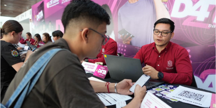 Con D4TA, las y los estudiantes de Michoacán tienen internet gratis