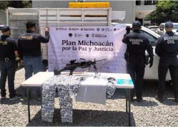 Guardianes del Camino aseguran a 2 hombres con droga, cartuchos y arma calibre .50
