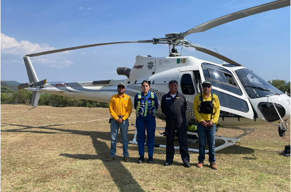 Atiende Gobierno de Michoacán incendio forestal en Salvador Escalante