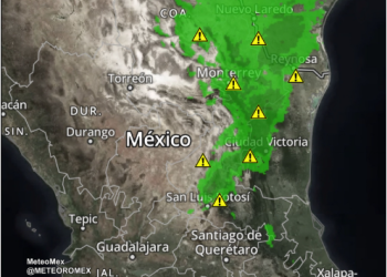 Damas y caballeros, hoy ha ingresado el nuevo #FrenteFrío45, impulsado por una masa de aire polar, activando en las próximas horas un periodo lluvioso en México.
