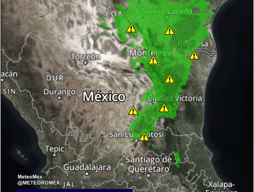 Damas y caballeros, hoy ha ingresado el nuevo #FrenteFrío45, impulsado por una masa de aire polar, activando en las próximas horas un periodo lluvioso en México.