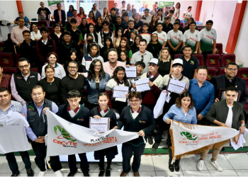 Jóvenes del Cecytem llevarán su talento al Mundial de Robótica en EE.UU.