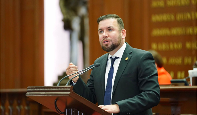 Llama Reyes Galindo a Congreso de Michoacán a acelerar legislación a favor de comunidad LGBT