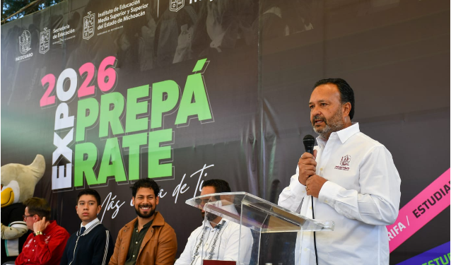 Que ningún joven de Pátzcuaro se quede sin estudiar: Julio Arreola