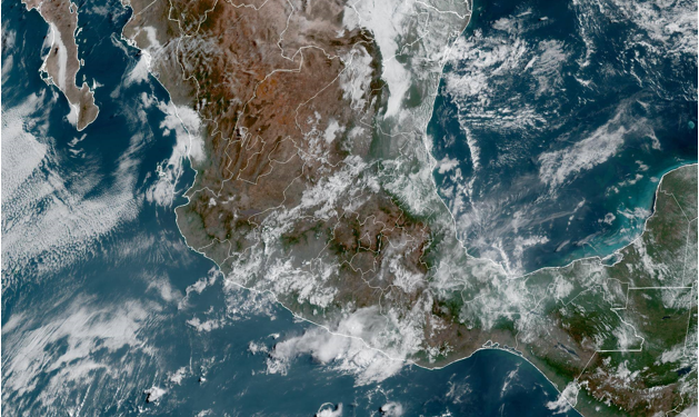 Miércoles, con lluvias fuertes y muy fuertes en las próximas horas; continuará el calor en el país.