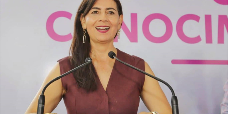 Impulsa Gabriela Molina prevención ante riesgos digitales para estudiantes