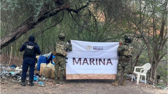 Fuerte golpe al huachicoleo: aseguran 11 mil 800 litros de hidrocarburo, en Arteaga