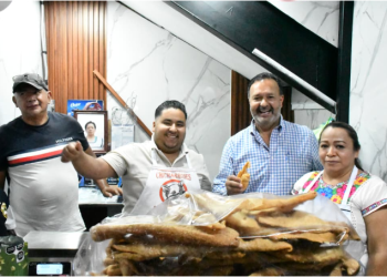 Vienen servicios, mejoras y más movimiento para el Mercado Vasco de Quiroga: Julio Arreola