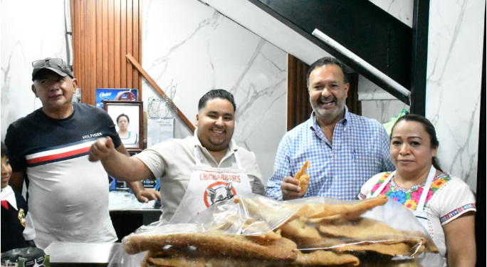 Vienen servicios, mejoras y más movimiento para el Mercado Vasco de Quiroga: Julio Arreola