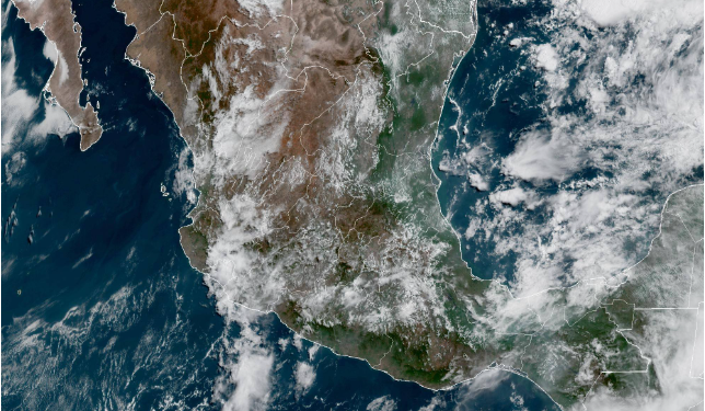 Martes, continuando las lluvias fuertes a muy fuertes debido a canales de baja presión y una onda tropical en México.