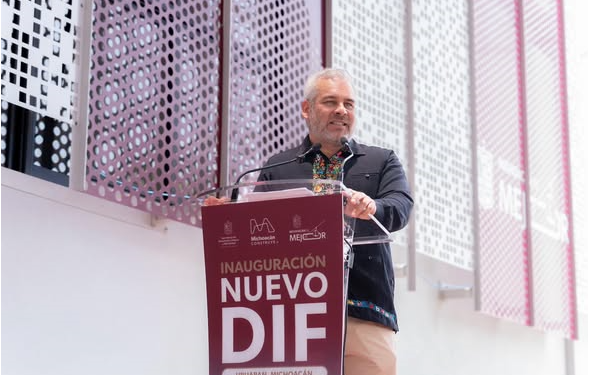 Caos en el DIF Michoacán; Bedolla lo tiene abandonado; desde hace tres meses trabajadores no reciben pagos