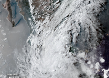 ¡Totalmente cubierto! Así se observa, mediante imágenes de satélite, México a pocas horas de recibir el impacto del próximo ciclón tropical #Boris.