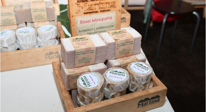 Compra en el Pabellón de Productores y disfruta de los conciertos del Jalo Futbolero